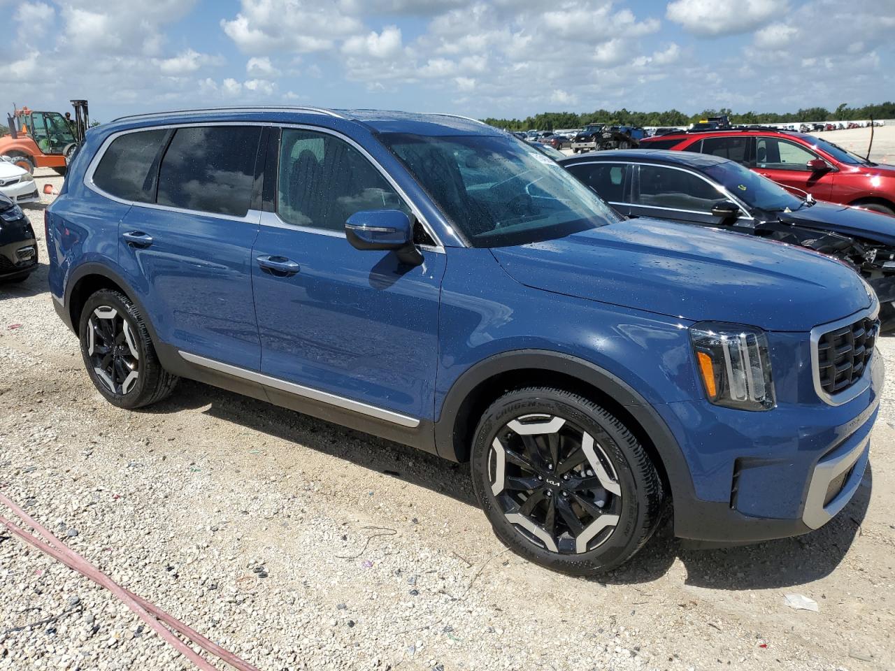 2023 Kia Telluride S VIN: 5XYP6DGC6PG345462 Lot: 61540364