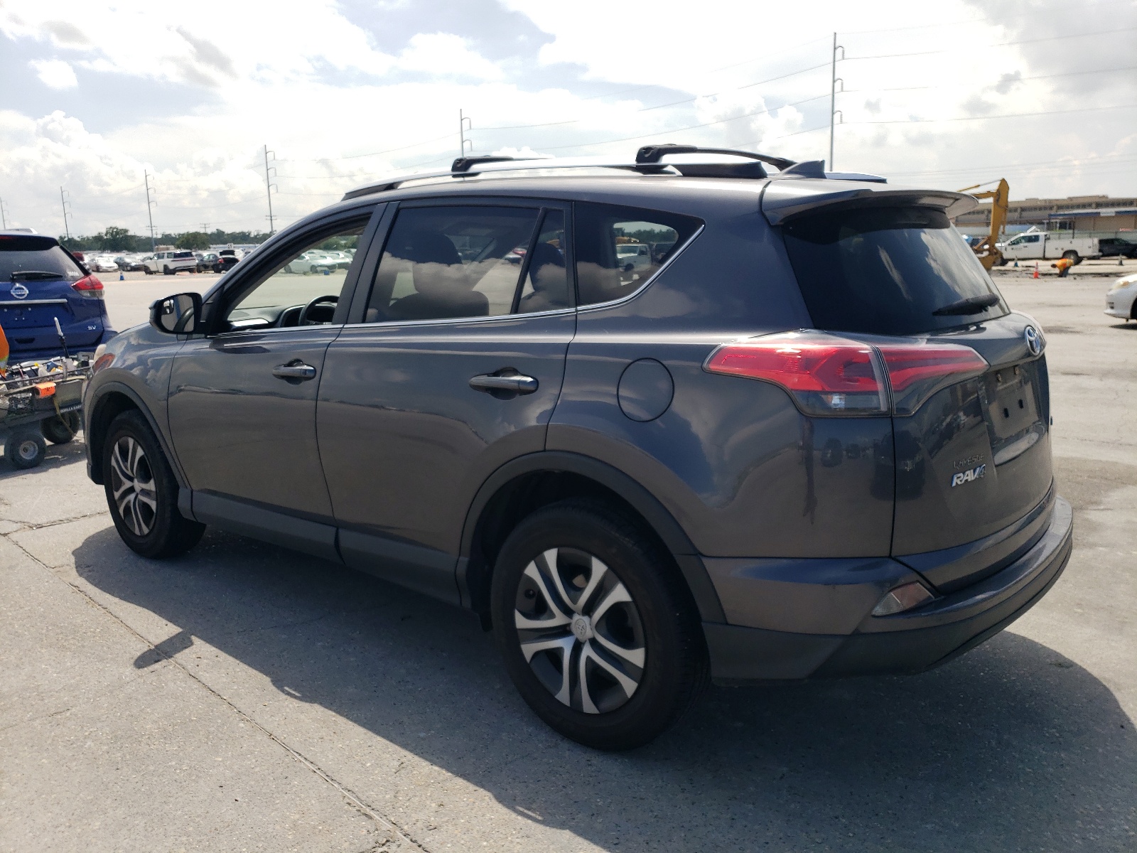2016 Toyota Rav4 Le vin: JTMZFREV8GJ085513