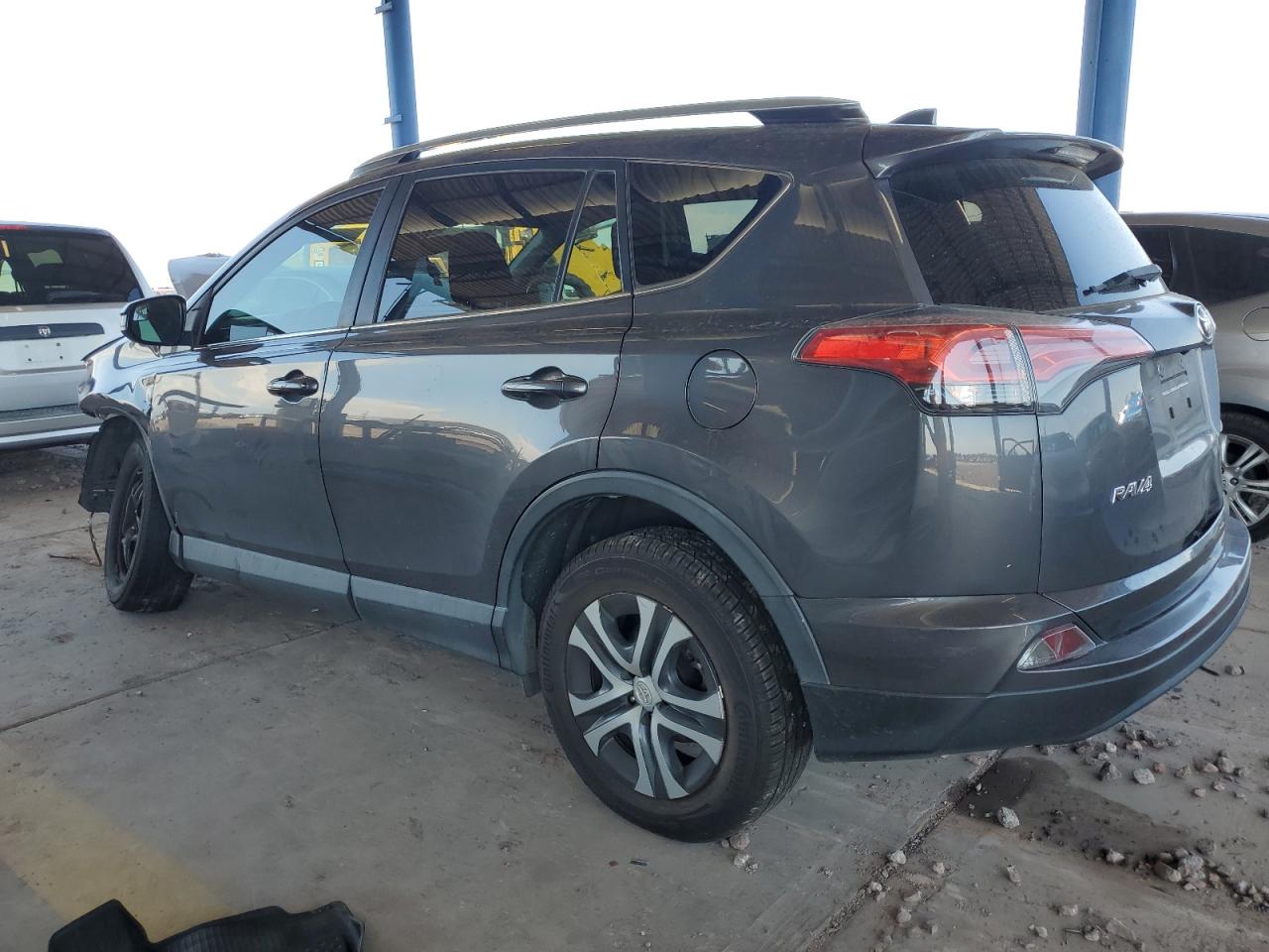 2017 Toyota Rav4 Le VIN: 2T3ZFREV8HW388844 Lot: 63794874