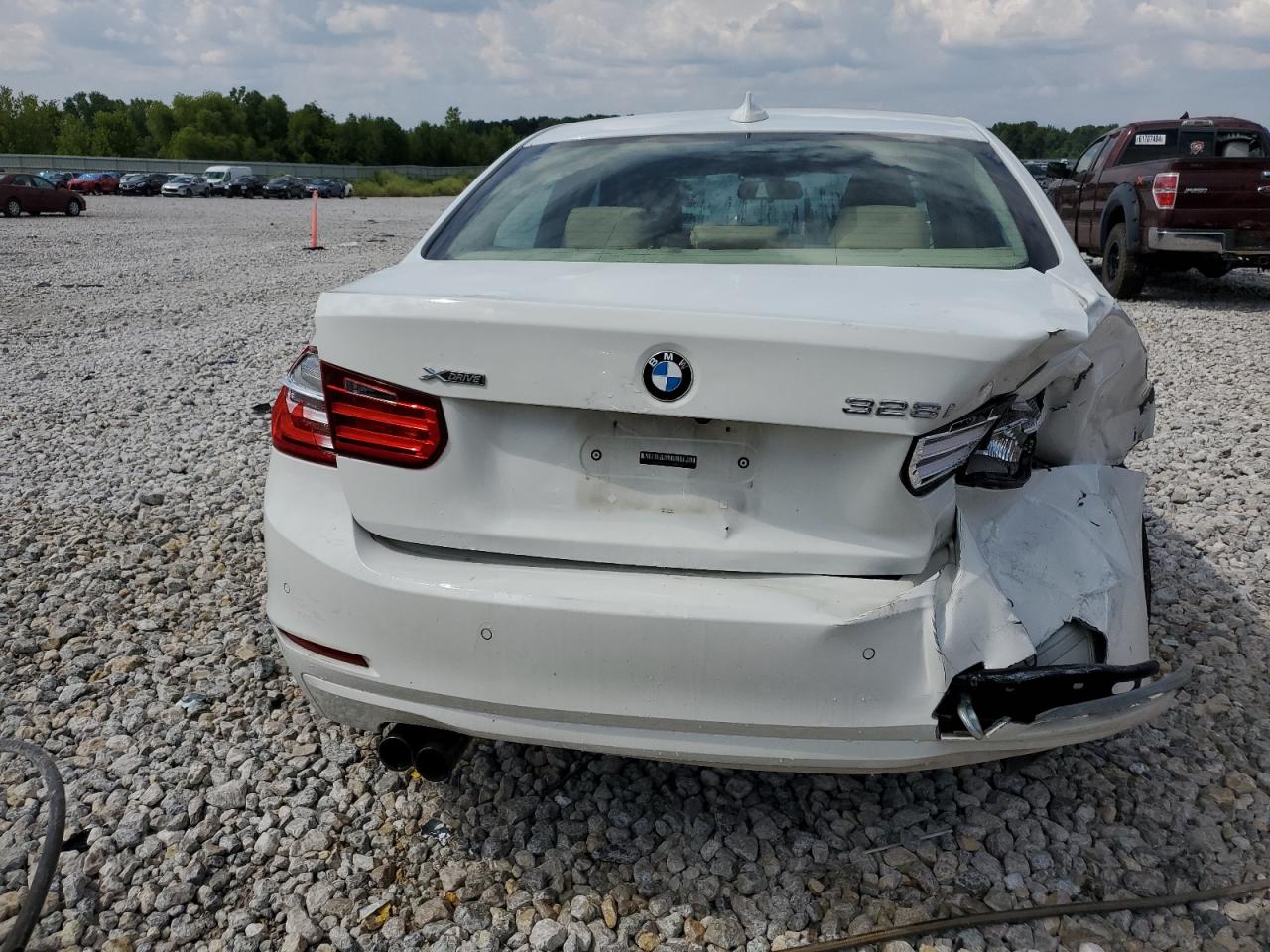 2015 BMW 328 Xi VIN: WBA3B3G56FNR87738 Lot: 61998884