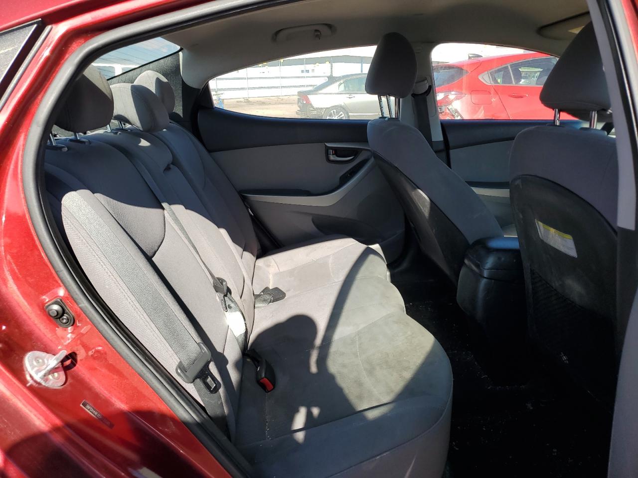 2016 Hyundai Elantra Se VIN: 5NPDH4AE0GH735585 Lot: 64965534