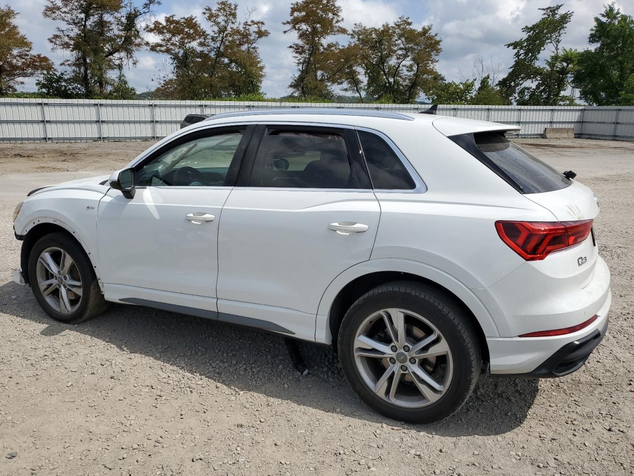 2020 Audi Q3 Premium S Line VIN: WA1DECF3XL1062746 Lot: 63462624
