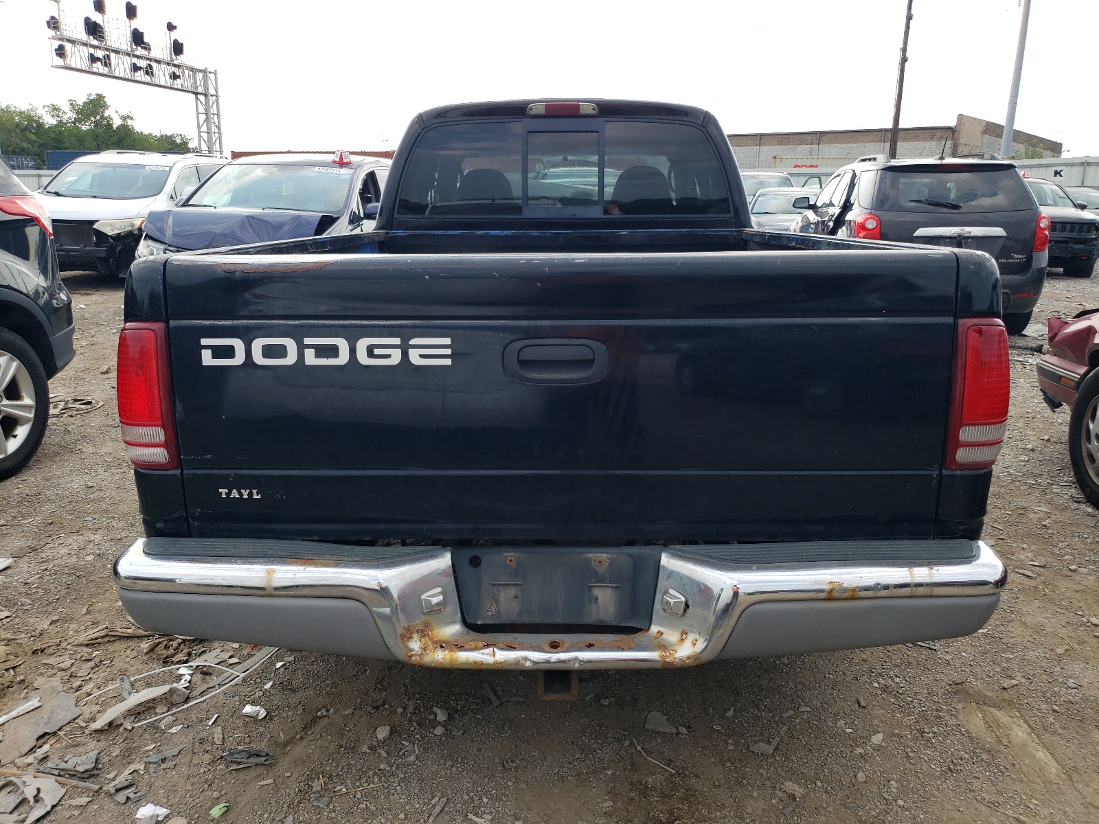 1B7GL22X4YS775929 2000 Dodge Dakota