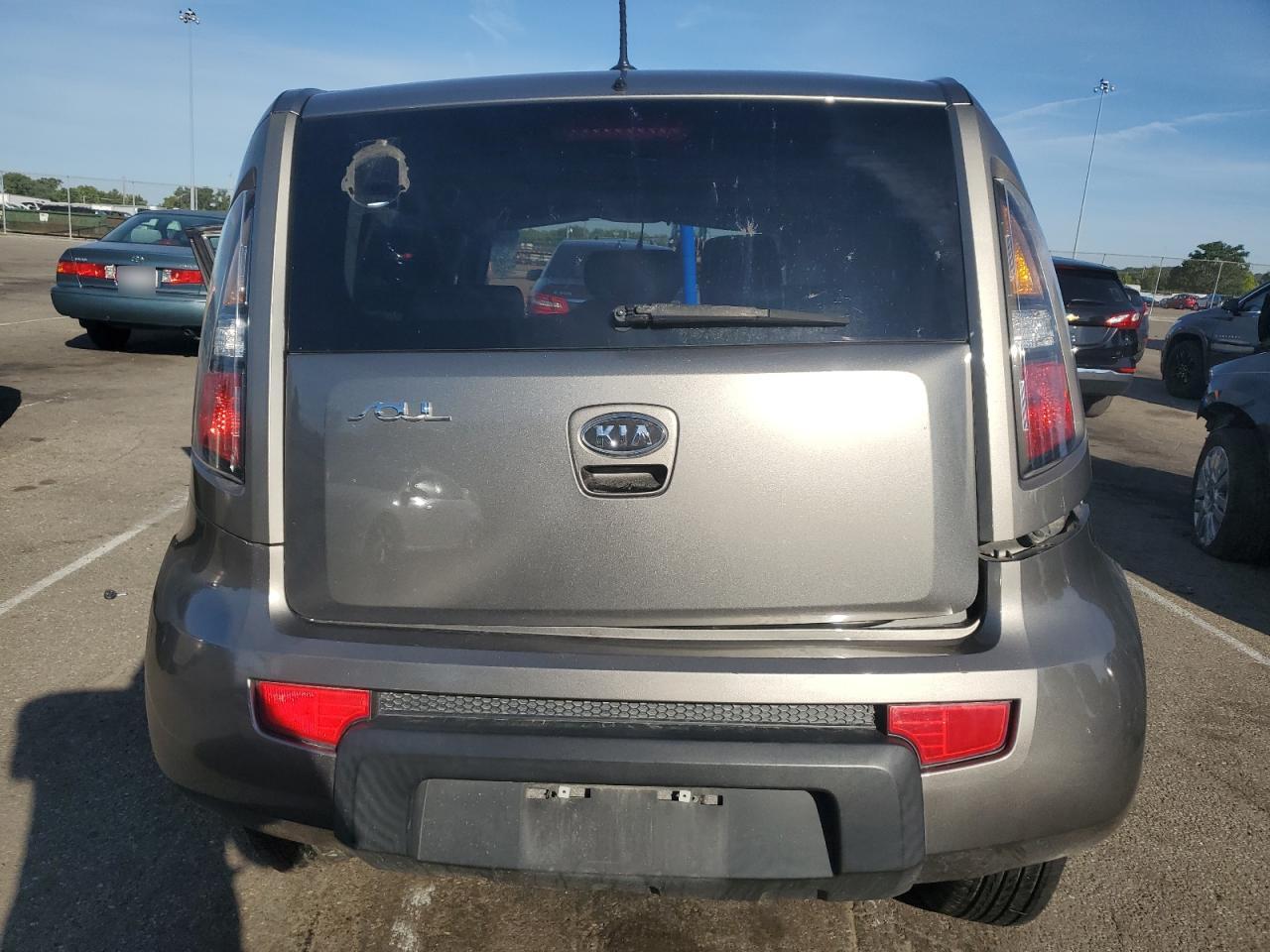 KNDJT2A24A7180650 2010 Kia Soul +