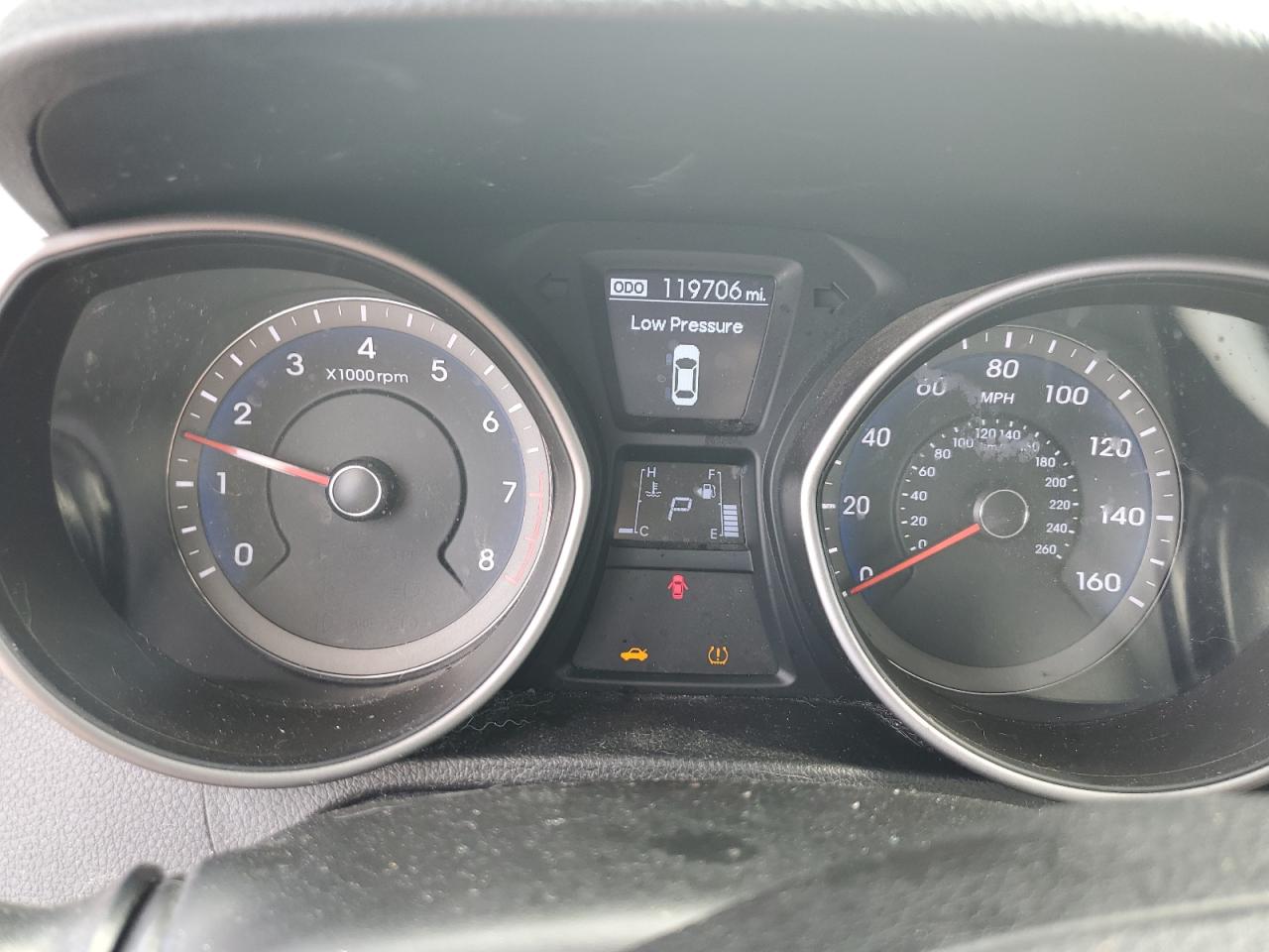 2017 Hyundai Elantra Gt VIN: KMHD35LH1HU375323 Lot: 64187574