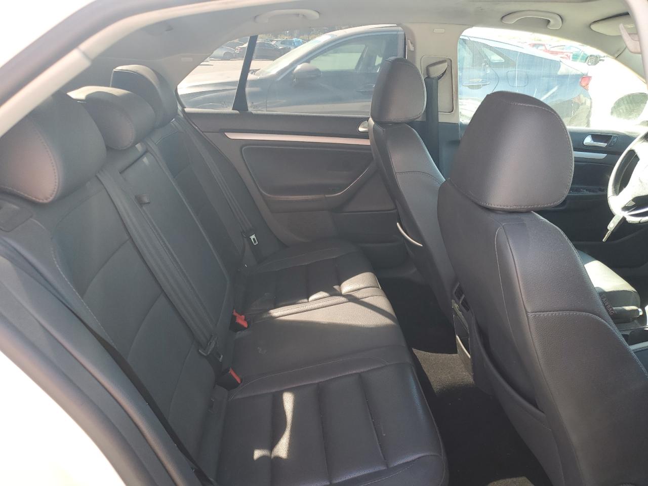 2008 Volkswagen Jetta Se VIN: 3VWRZ71K28M050782 Lot: 61648984