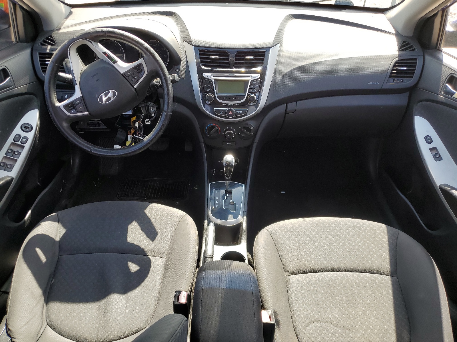 KMHCU5AE5DU073397 2013 Hyundai Accent Gls