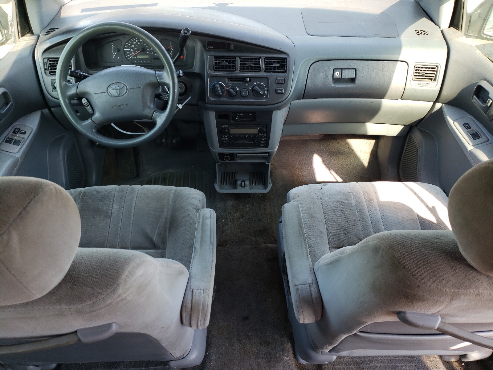 4T3ZF19C3YU191512 2000 Toyota Sienna Ce