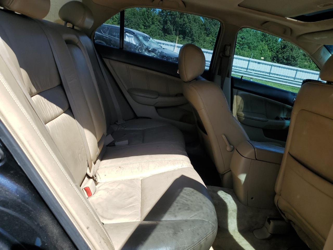 2005 Honda Accord Ex VIN: 1HGCM56705A056641 Lot: 61680474