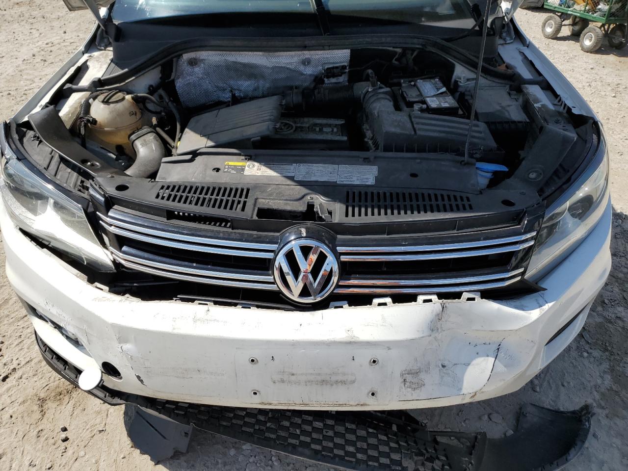 2017 Volkswagen Tiguan Wolfsburg VIN: WVGSV7AX0HK003555 Lot: 63845674