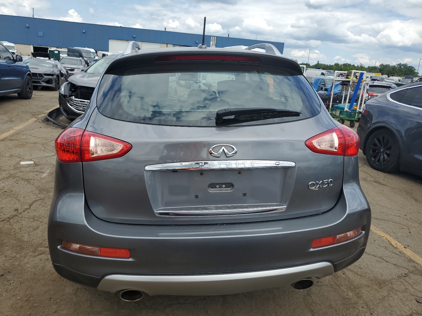 JN1BJ0RR5HM416950 2017 Infiniti Qx50