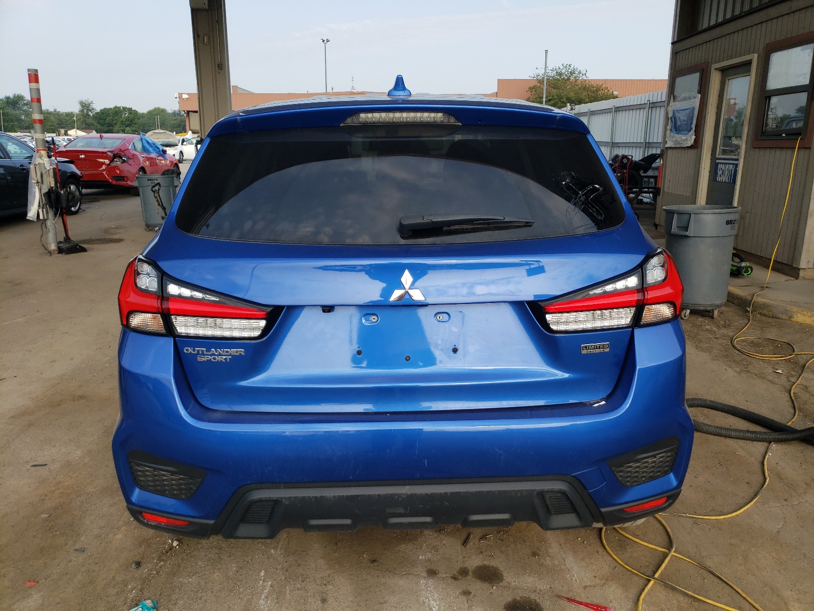 2022 Mitsubishi Outlander Sport Es vin: JA4ARUAU8NU000549