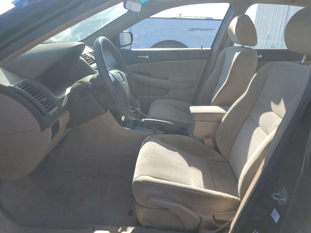 2004 Honda Accord Lx VIN: 1HGCM56324A164738 Lot: 63725594