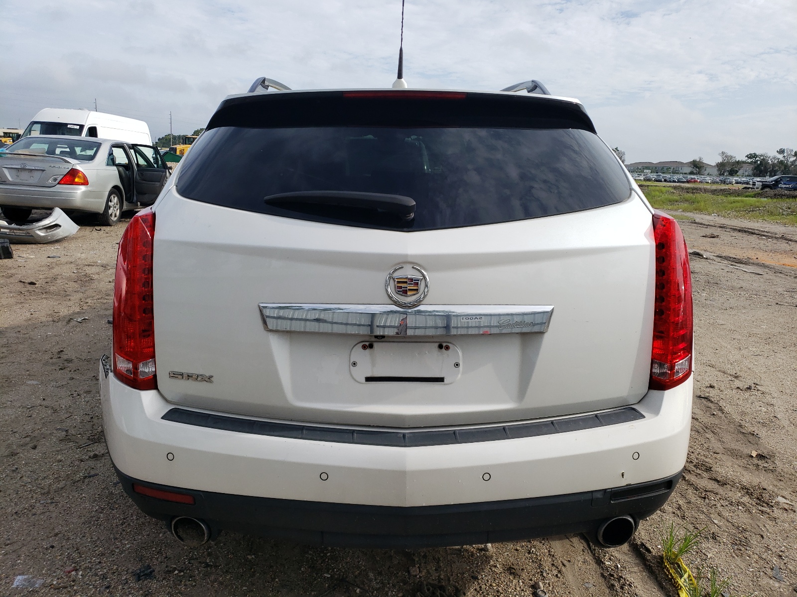 3GYFNAEY8BS566400 2011 Cadillac Srx Luxury Collection