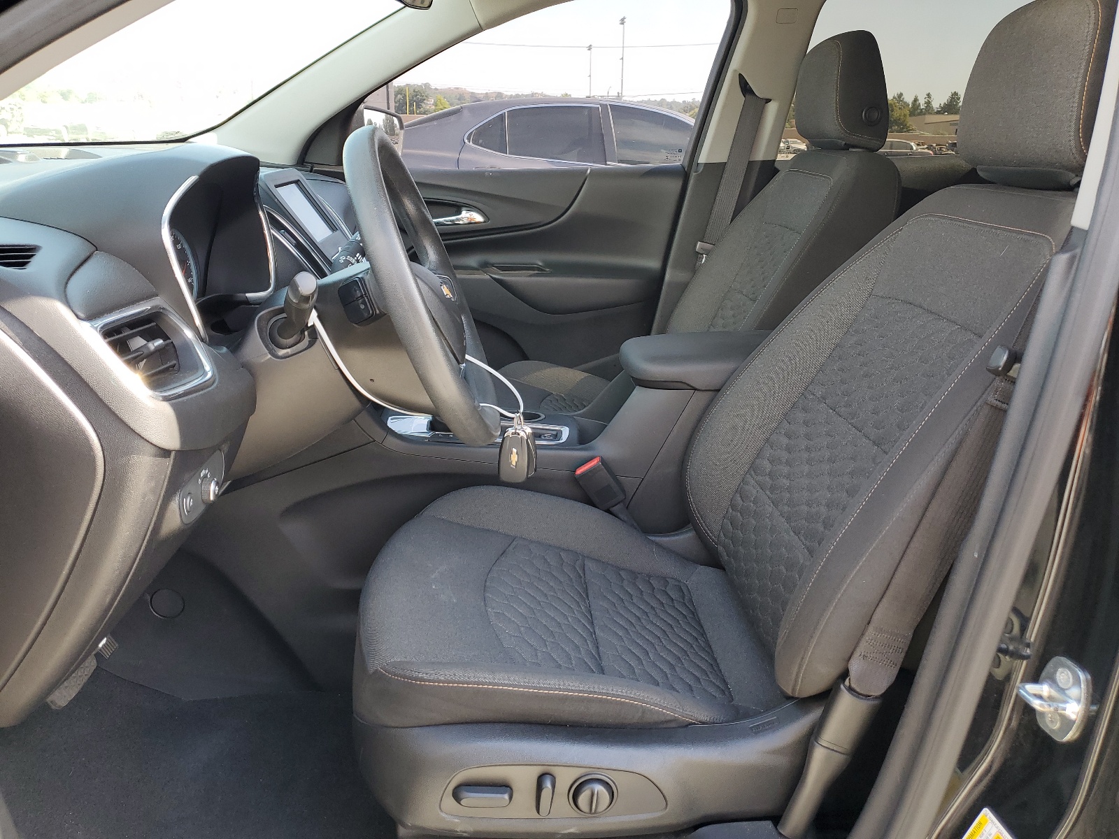 2018 Chevrolet Equinox Lt vin: 3GNAXJEV3JL113043