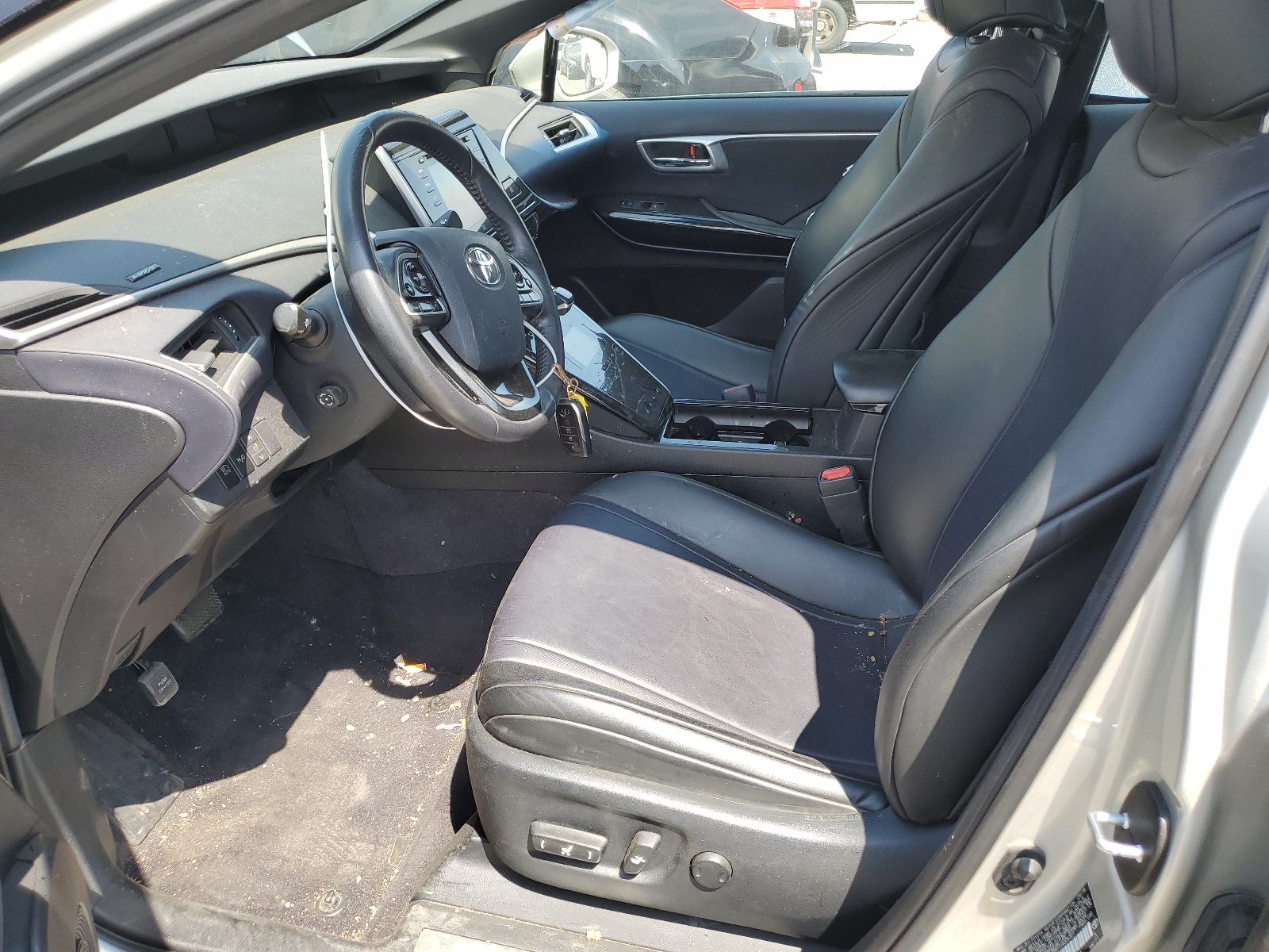 JTDBVRBD7JA005321 2018 Toyota Mirai