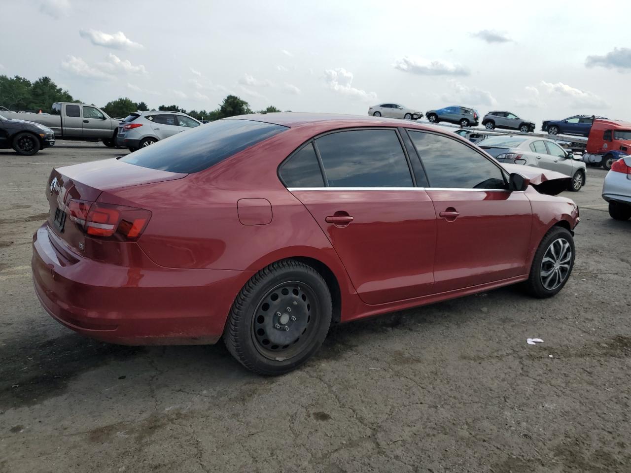 2017 Volkswagen Jetta - Image 3