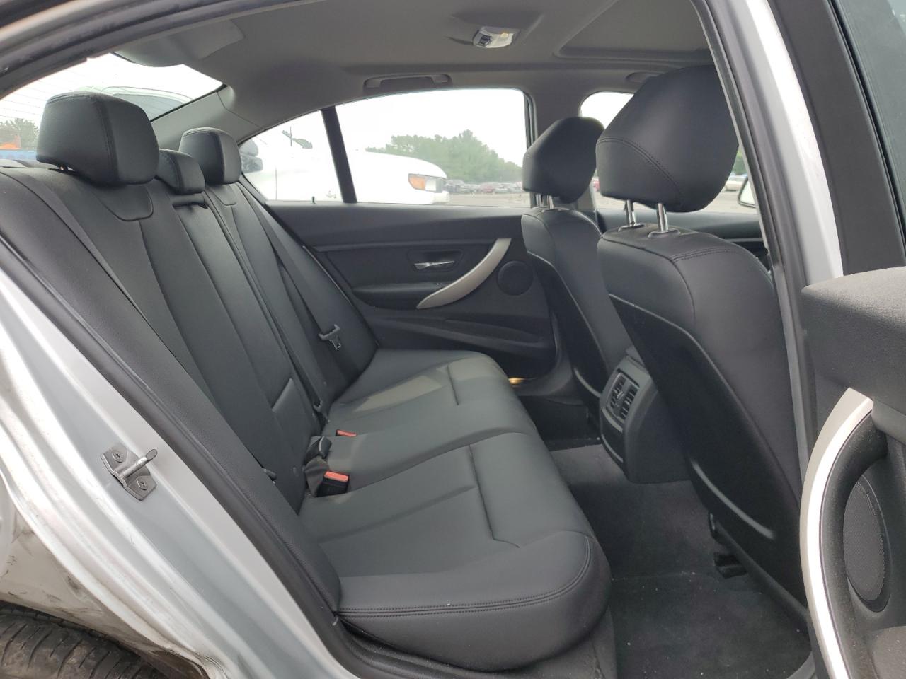 2016 BMW 320 Xi VIN: WBA8E5G5XGNU20443 Lot: 63805174