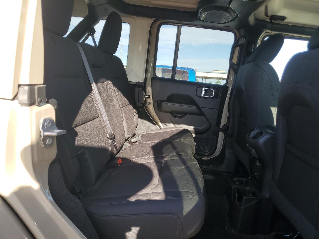 2022 Jeep Wrangler Unlimited Sahara VIN: 1C4HJXEN3NW233601 Lot: 63357564