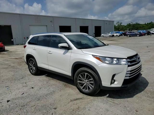 2019 Toyota Highlander Se VIN: 5TDKZRFH2KS338659 Lot: 64177634
