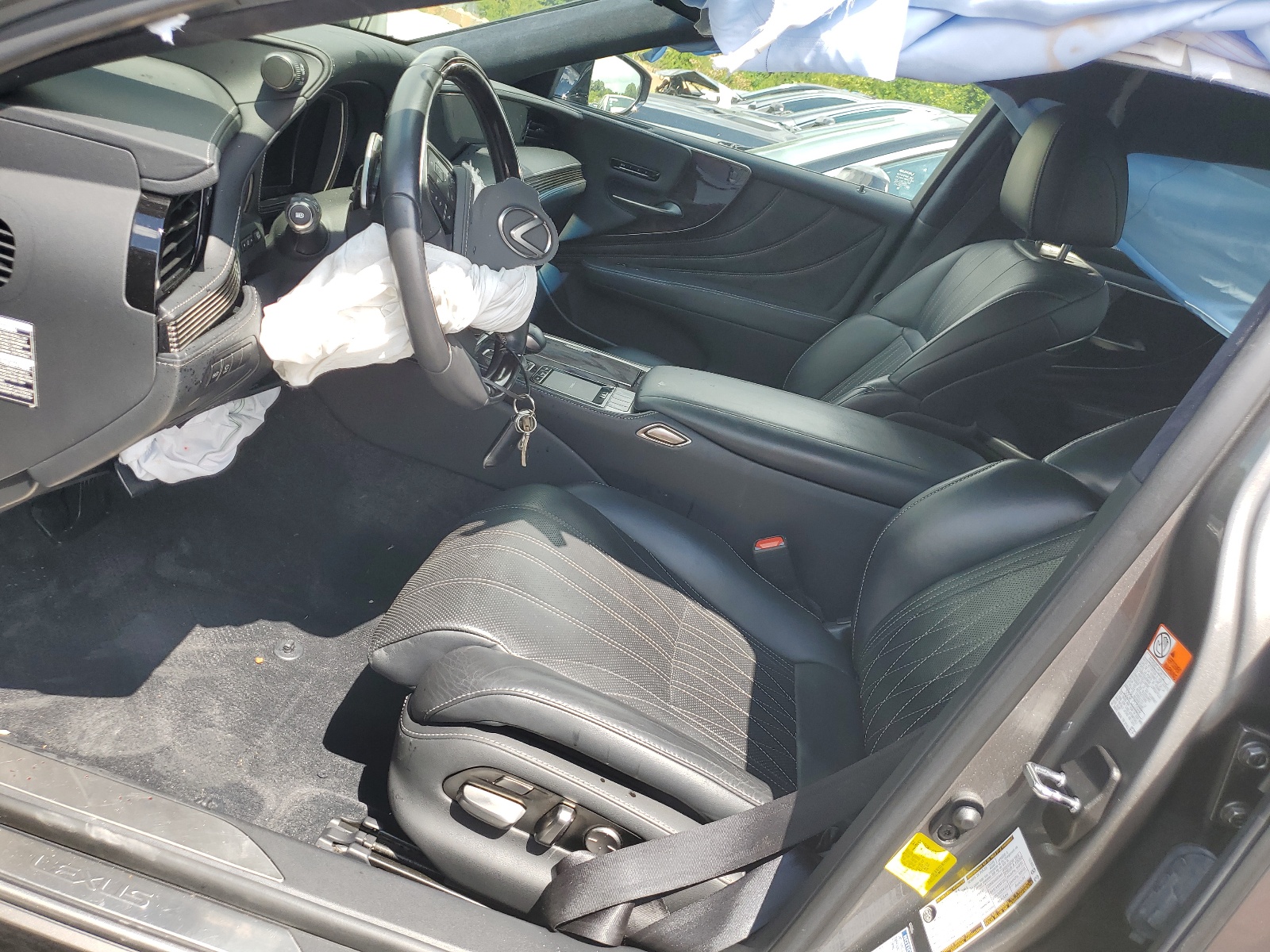 JTHC5LFF0K5006848 2019 Lexus Ls 500