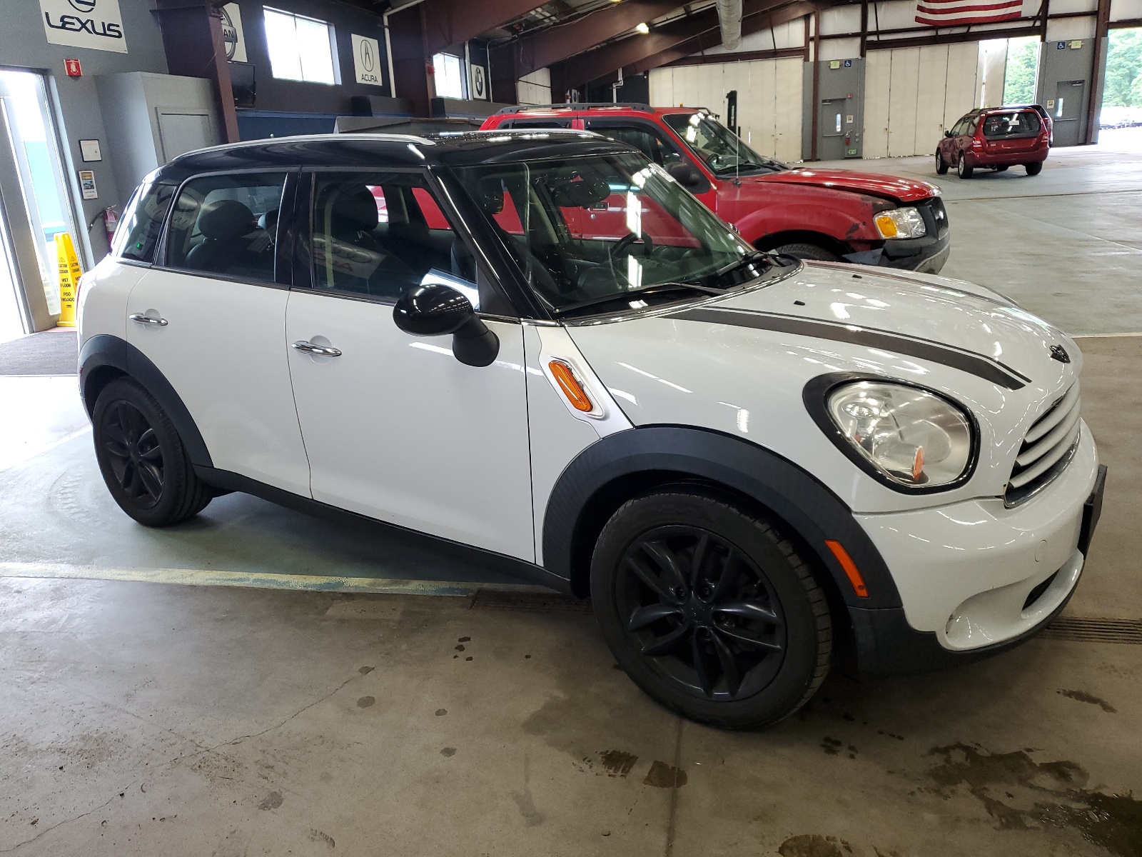 2012 Mini Cooper Countryman vin: WMWZB3C53CWM30825