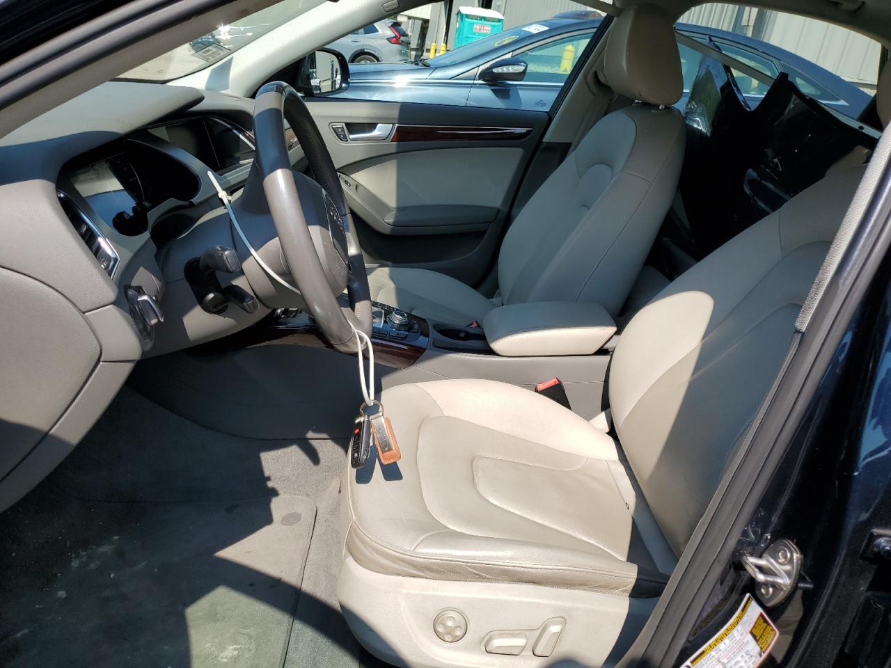 2011 Audi A4 Premium Plus VIN: WAUFFAFL7BN014352 Lot: 62651704