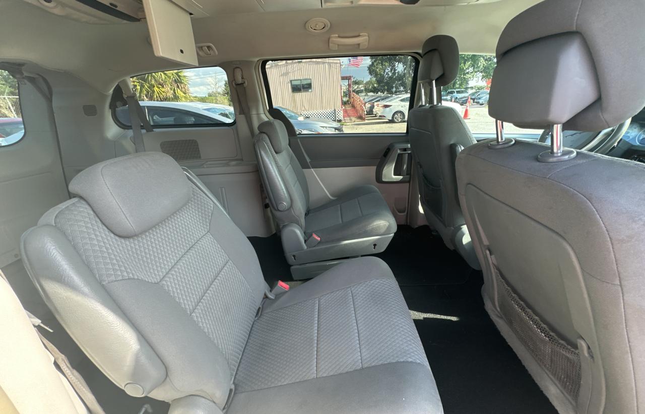 2010 Chrysler Town & Country Touring VIN: 2A4RR5D13AR449882 Lot: 64905994