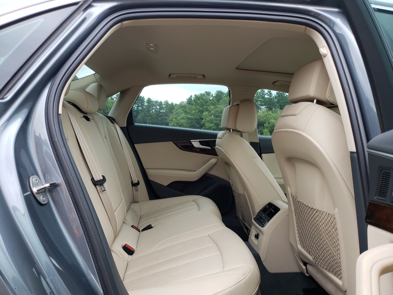 WAUENAF47JN017449 2018 Audi A4 Premium Plus