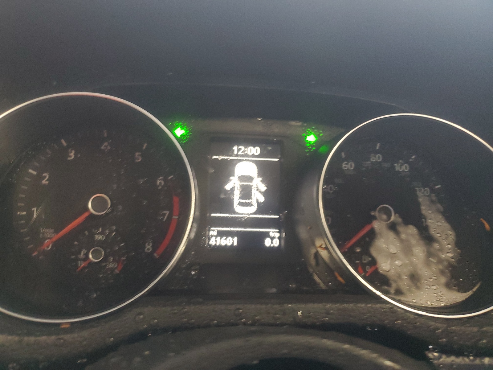 1VWDT7A32HC054367 2017 Volkswagen Passat R-Line