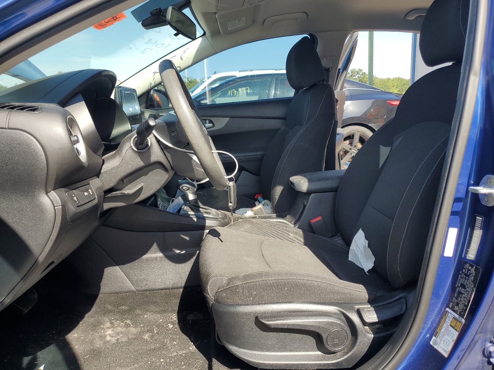 3KPF24AD0KE057807 2019 Kia Forte Fe