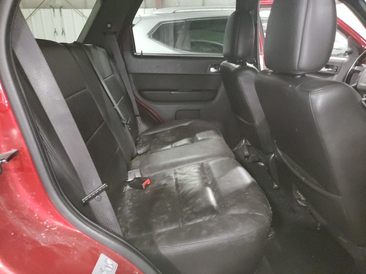 2010 Ford Escape Limited VIN: 1FMCU9EG4AKC59409 Lot: 64667654