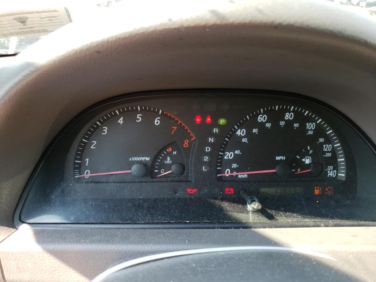 2004 Toyota Camry Le VIN: 4T1BE32K04U888110 Lot: 64886584