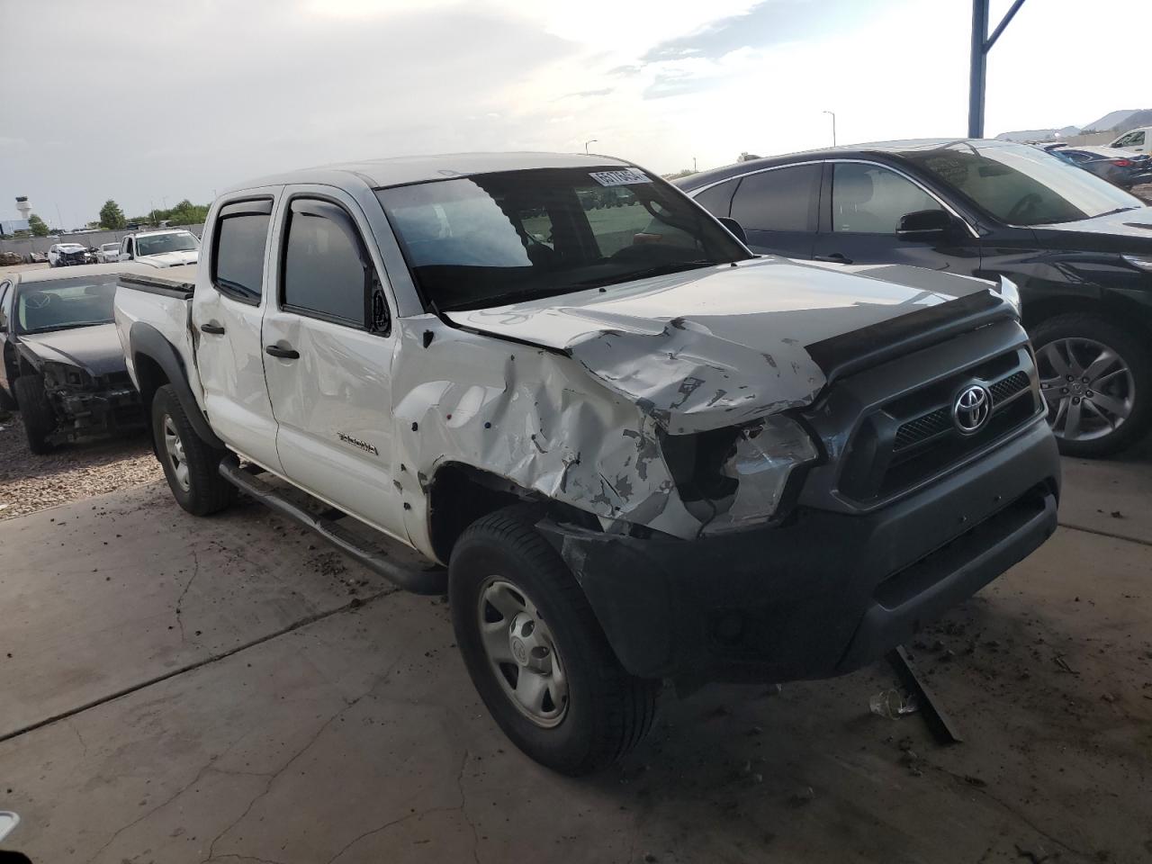 2013 Toyota Tacoma - Image 4