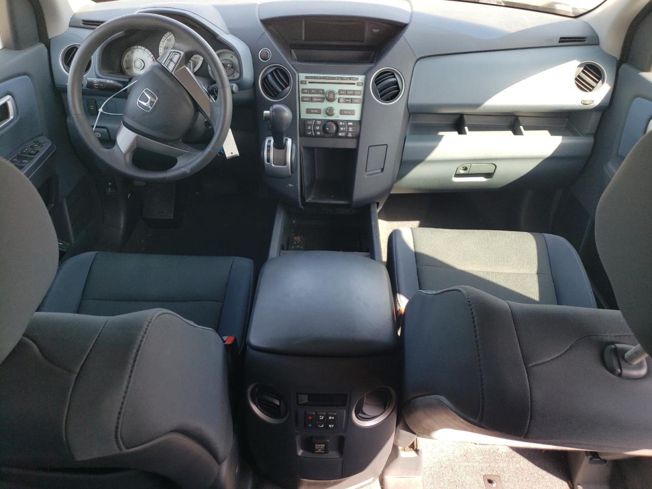 2009 Honda Pilot Lx VIN: 5FNYF382X9B004645 Lot: 64670724