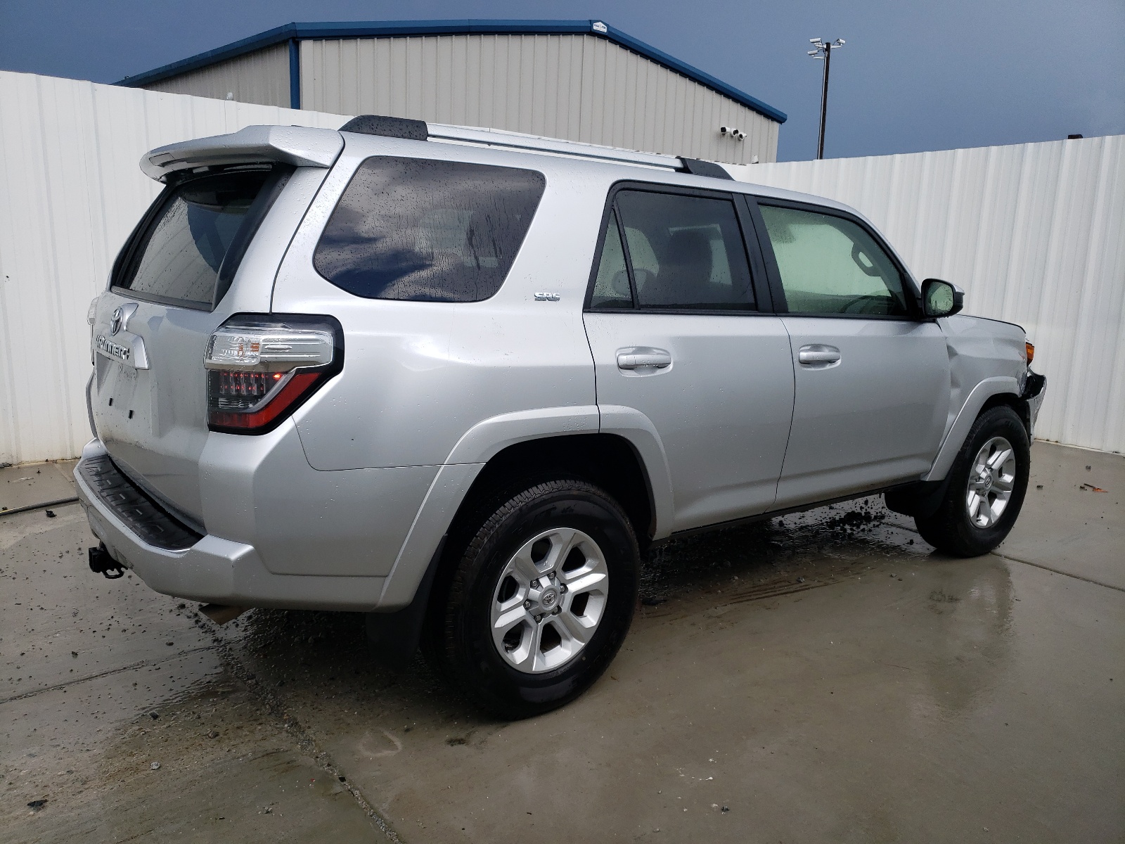 2024 Toyota 4Runner Sr5 vin: JTEEU5JR4R5306764