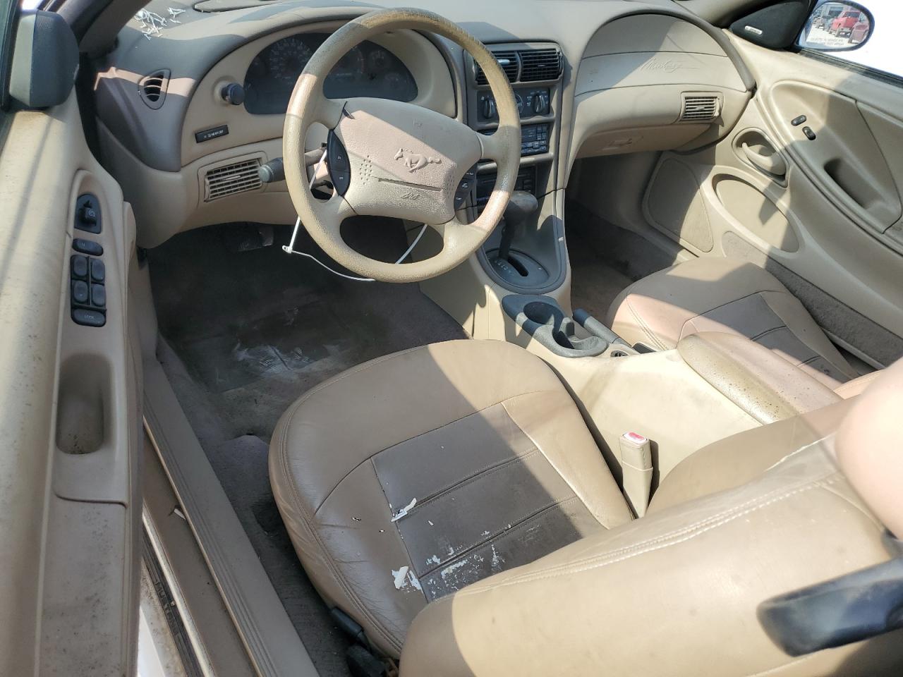 2000 Ford Mustang VIN: 1FAFP4445YF116576 Lot: 64089444