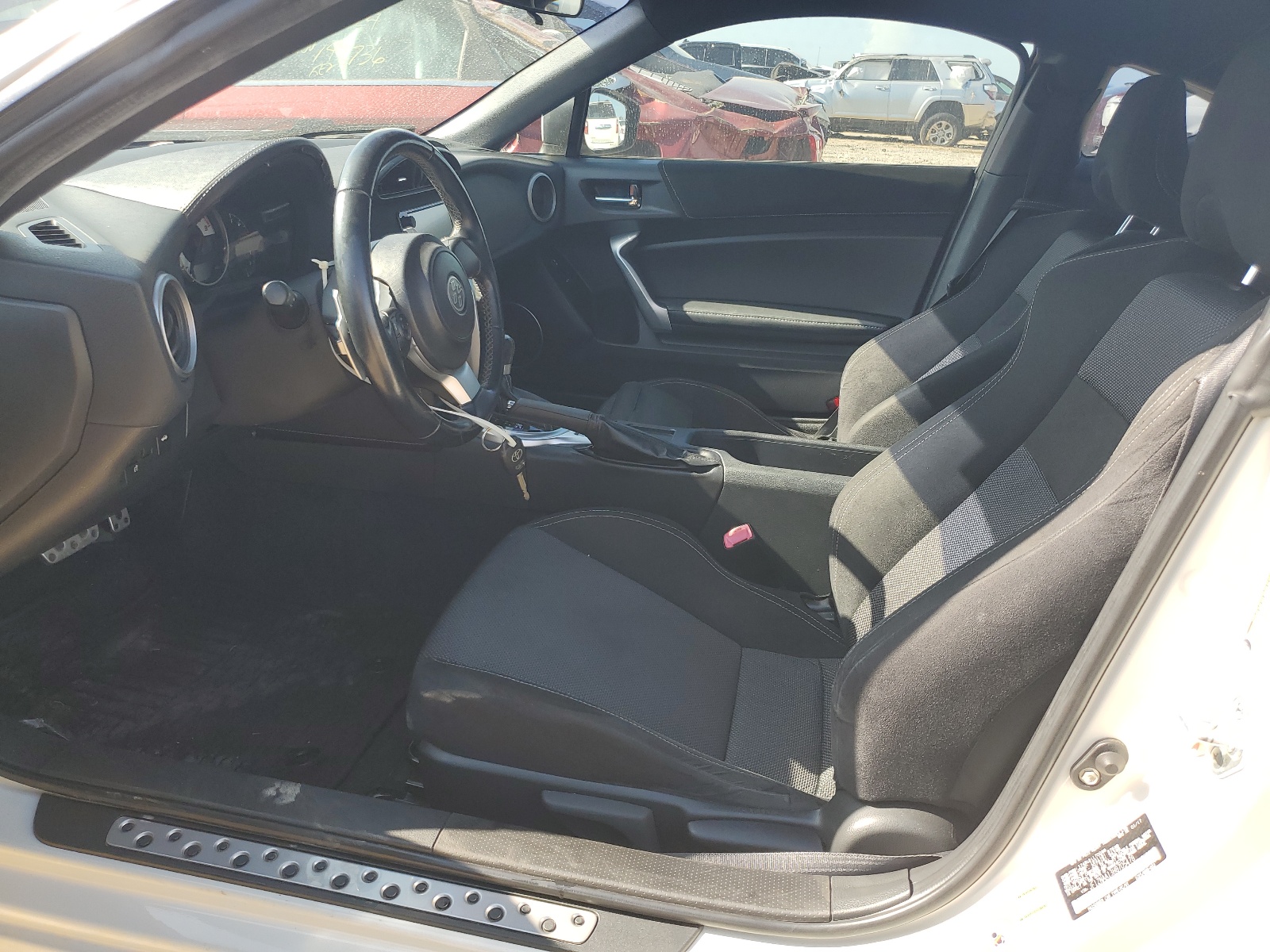 JF1ZNAA13H8705478 2017 Toyota 86 Base