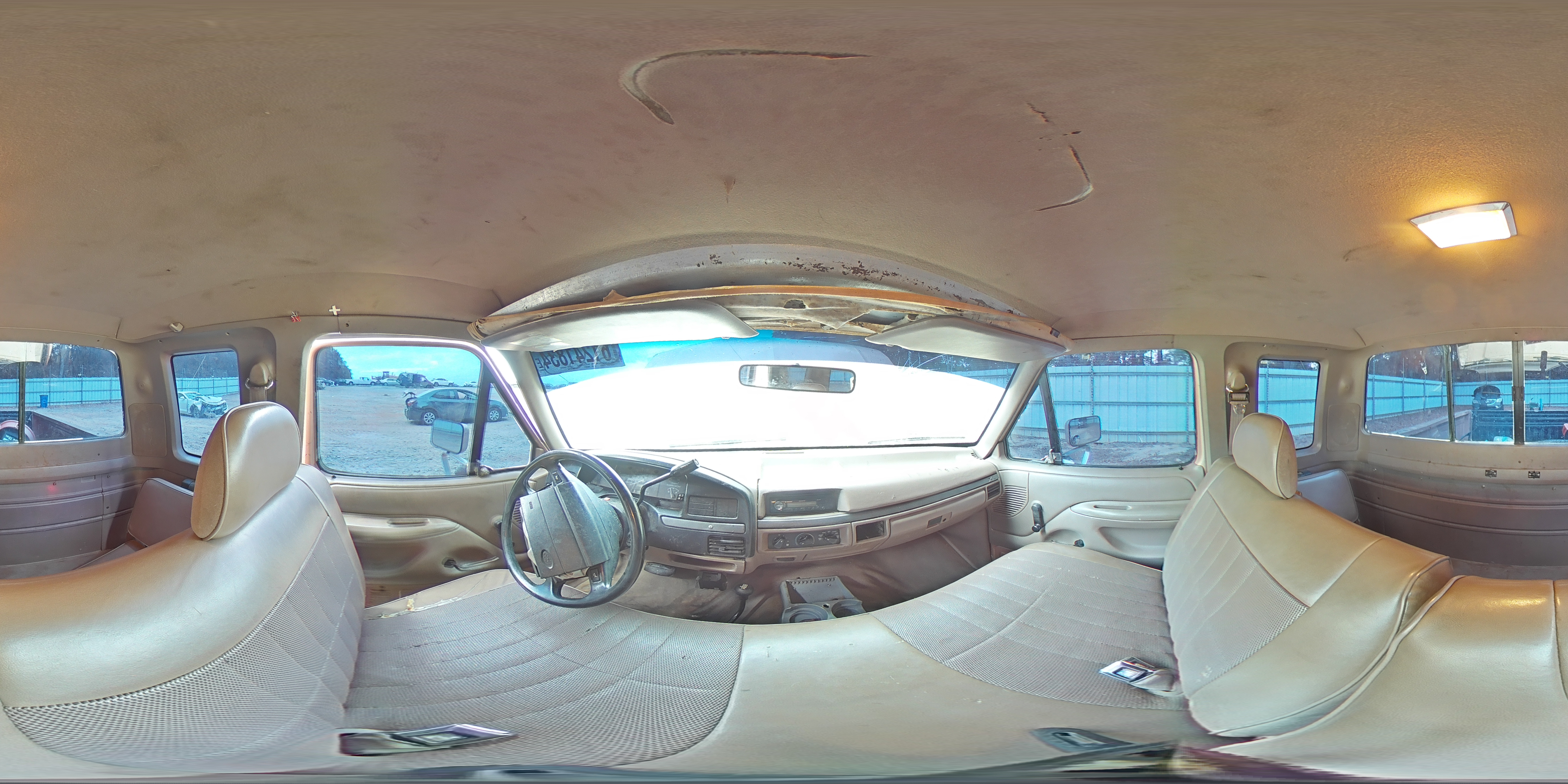 1994 Ford F150 VIN: 1FTEX14N4RKB77665 Lot: 61241834