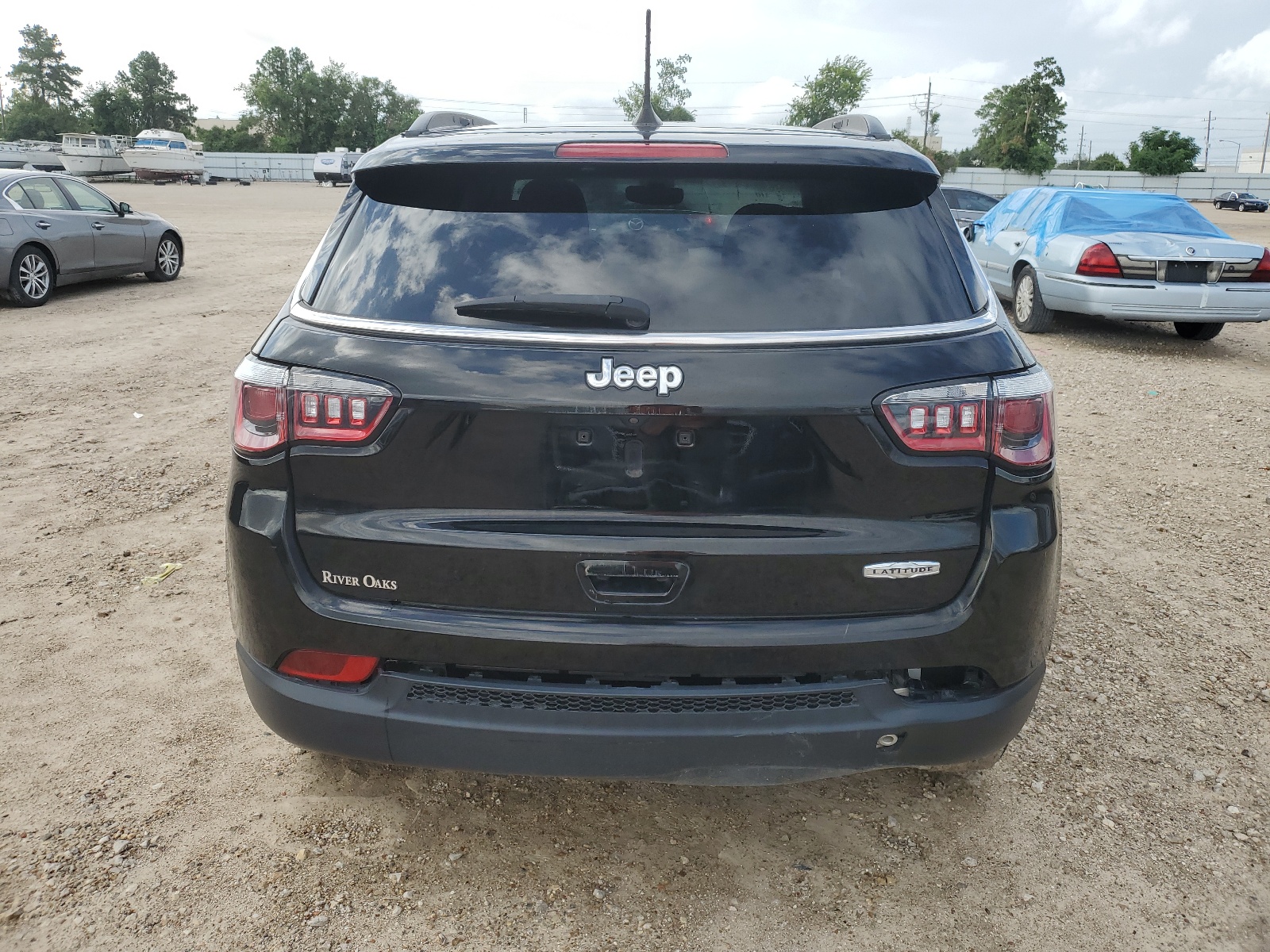 2020 Jeep Compass Latitude vin: 3C4NJCBB2LT136088