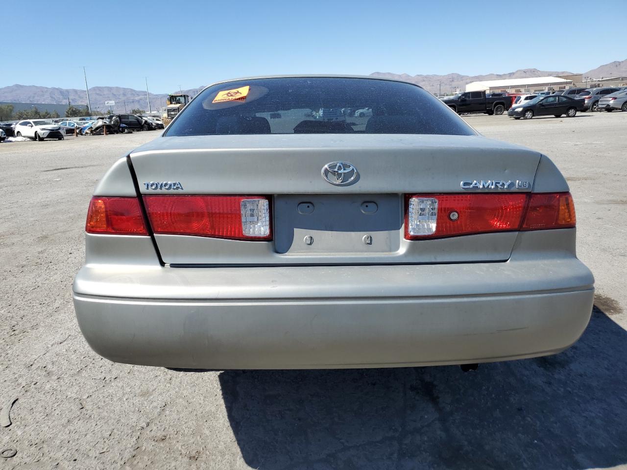2000 Toyota Camry Ce VIN: JT2BG22K2Y0465267 Lot: 65468374