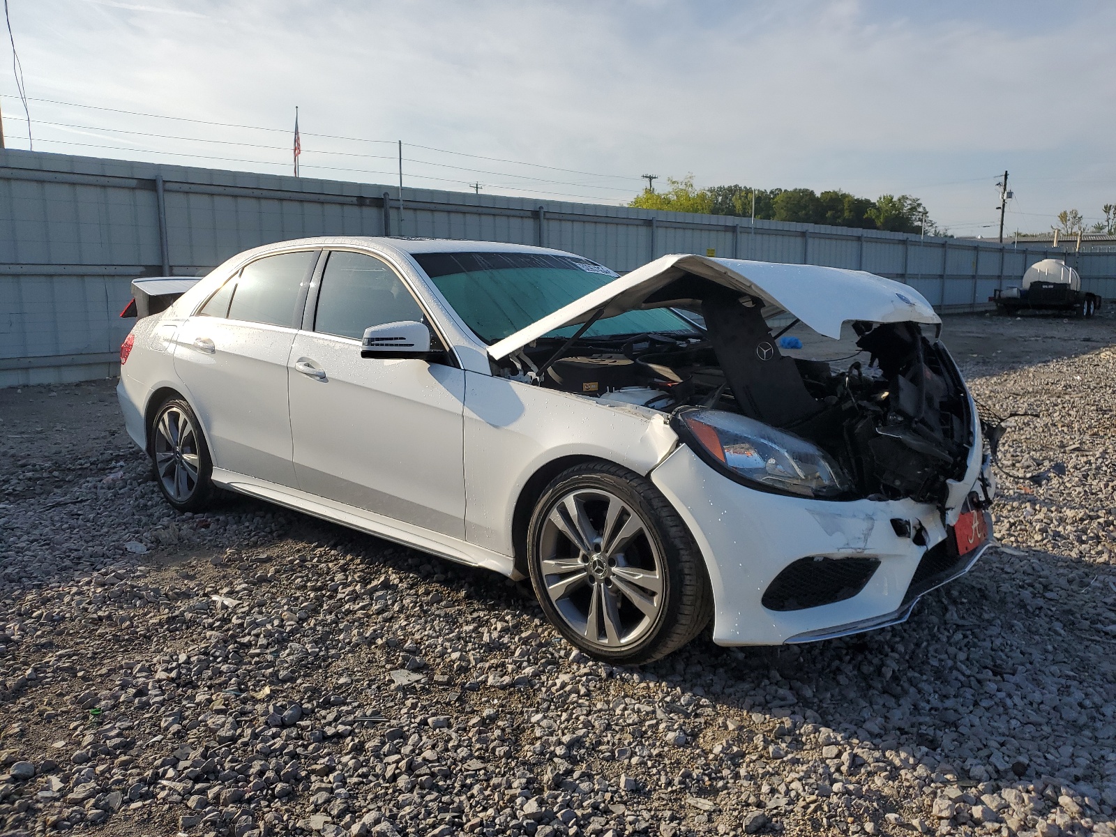 WDDHF5KB0EA983363 2014 Mercedes-Benz E 350