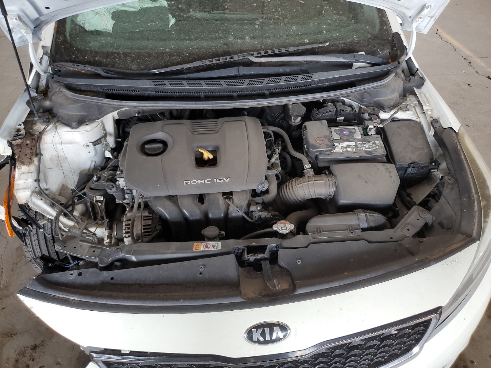 3KPFK4A78HE037128 2017 Kia Forte Lx