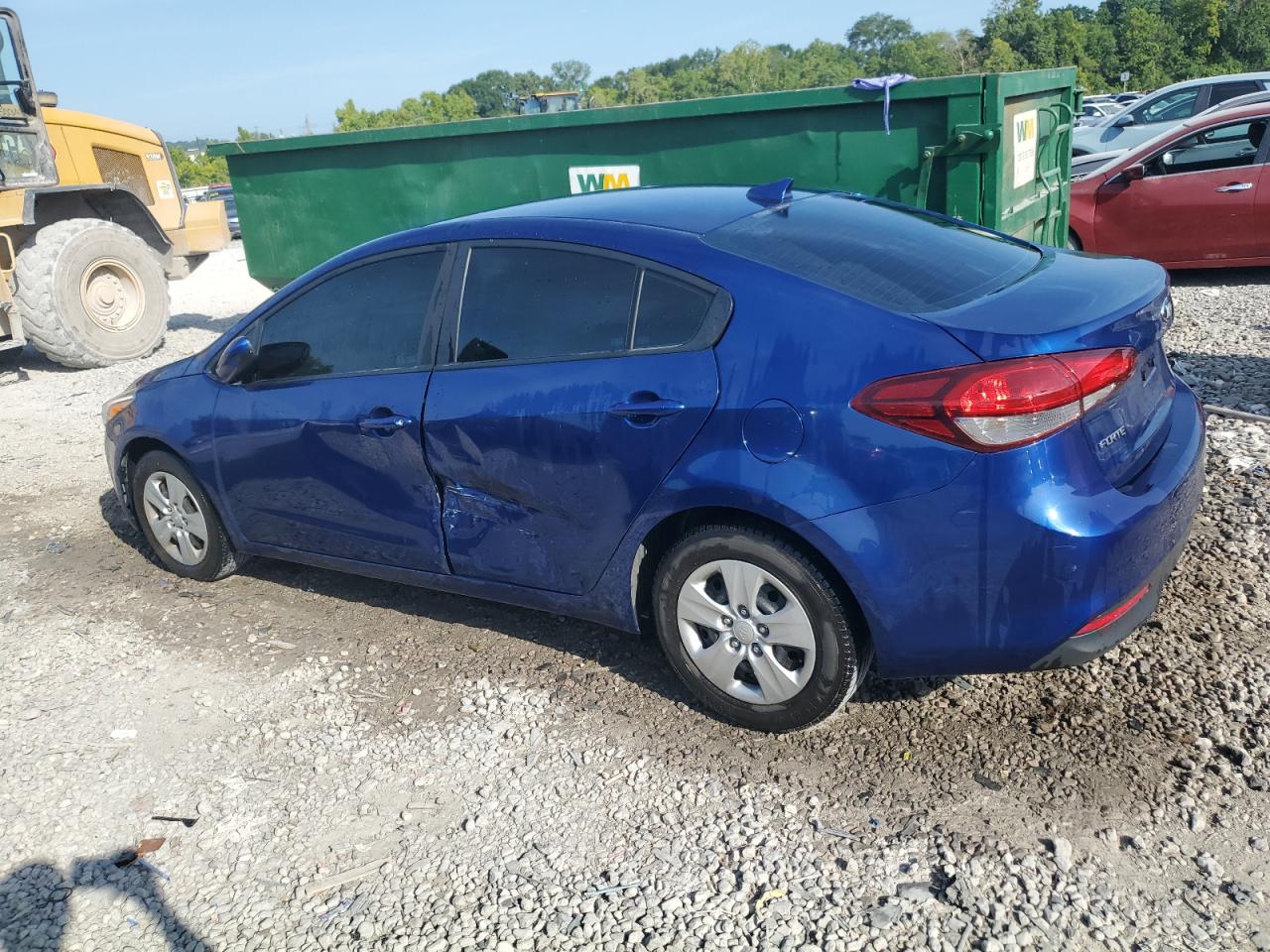 3KPFL4A73JE212968 2018 KIA FORTE - Image 2