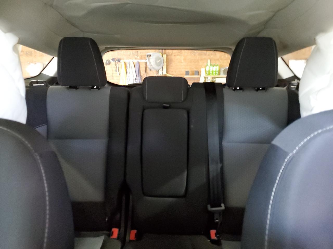 2018 Ford Escape Se VIN: 1FMCU9GDXJUC29273 Lot: 65104124