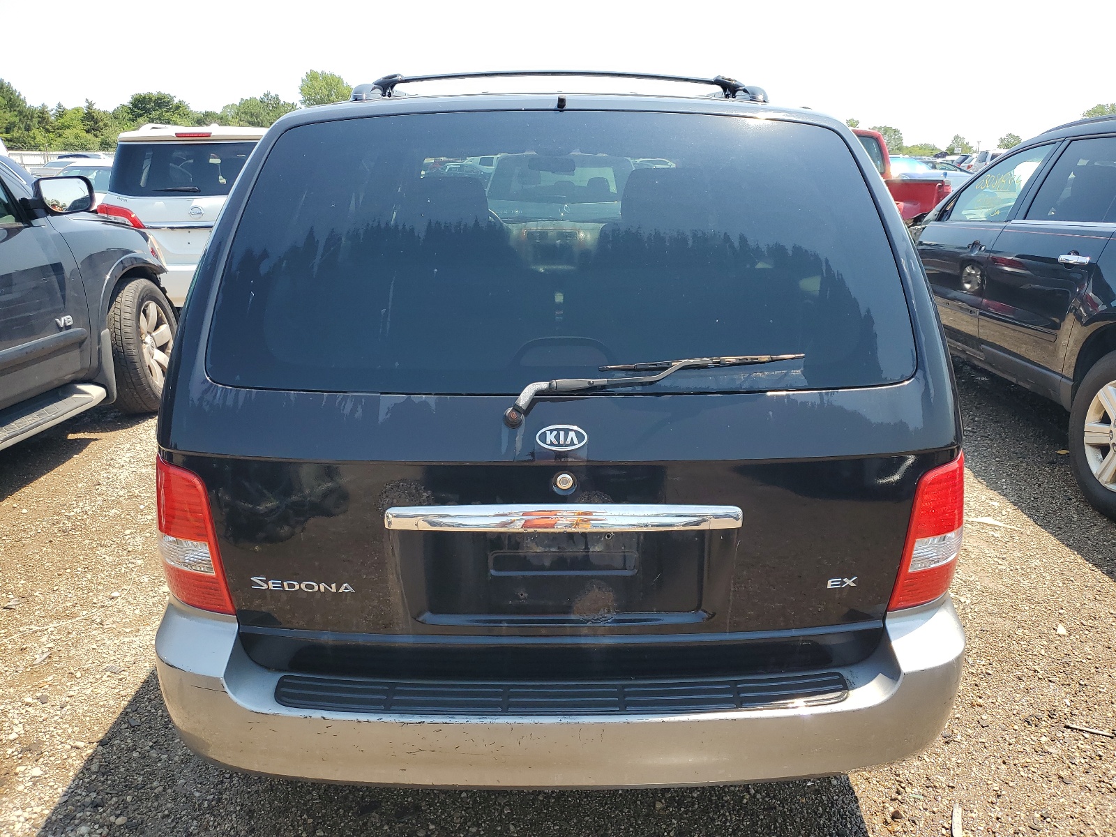 KNDUP131346546124 2004 Kia Sedona Ex