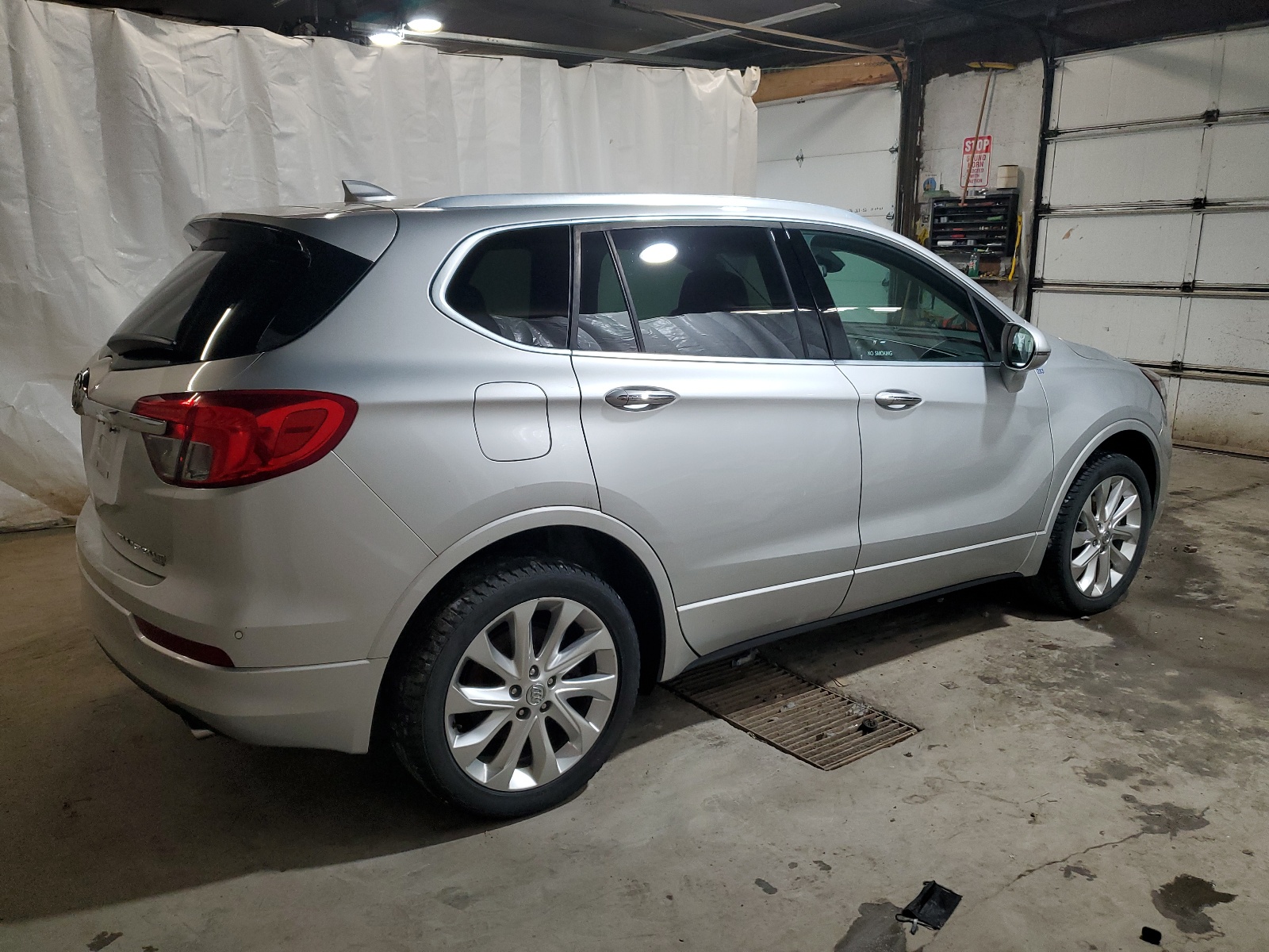 2016 Buick Envision Premium vin: LRBFXESXXGD171952