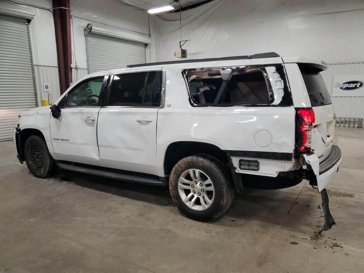 1GNSKHKCXJR115671 2018 CHEVROLET SUBURBAN - Image 2