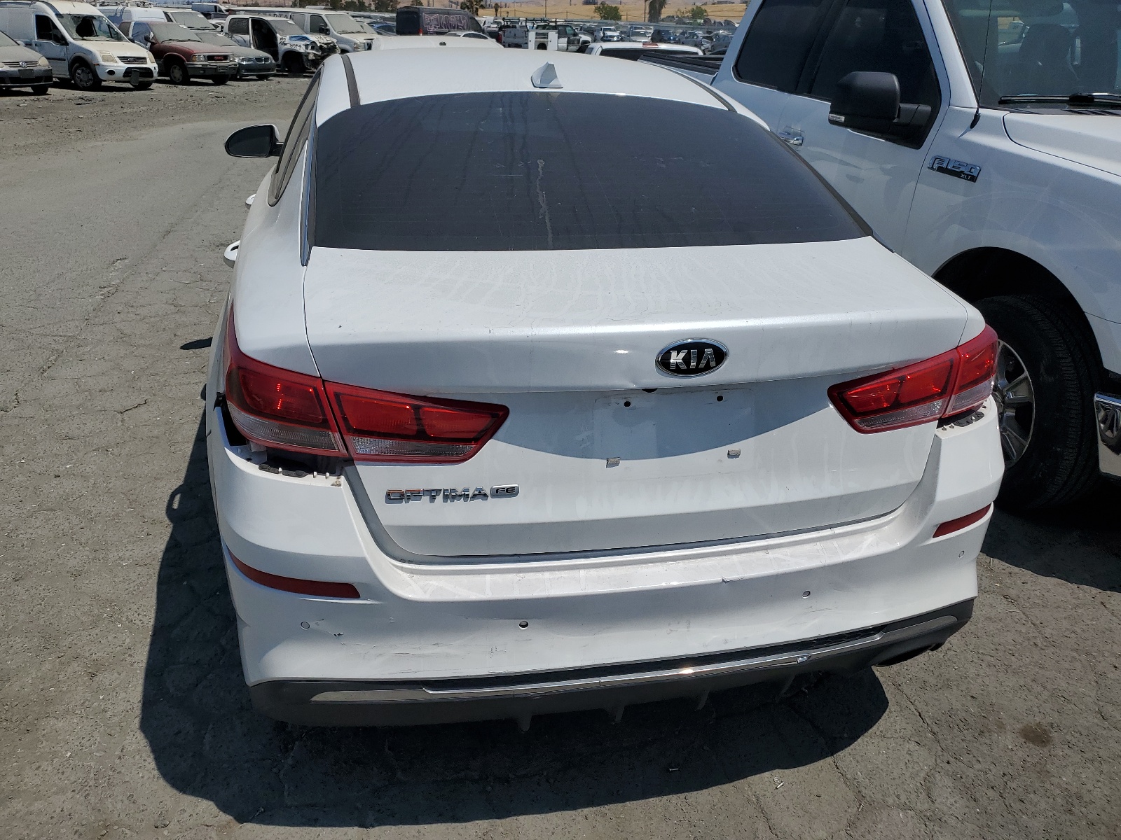 5XXGT4L34LG431804 2020 Kia Optima Lx