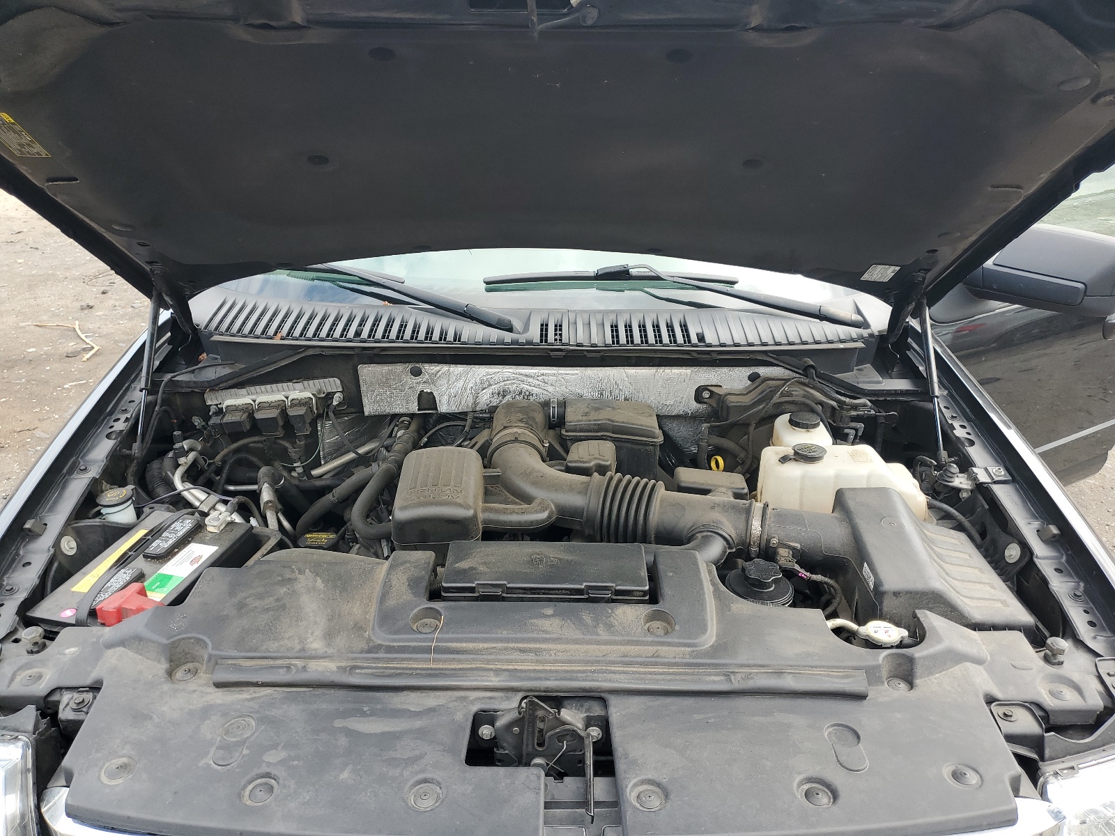 1FMJU1J5XCEF48972 2012 Ford Expedition Xlt